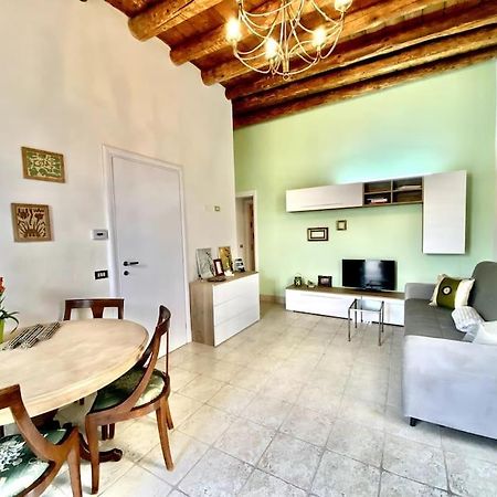 Zona Fiera A 10 Minuti Dal Centro Con Parcheggio Lägenhet Verona Exteriör bild