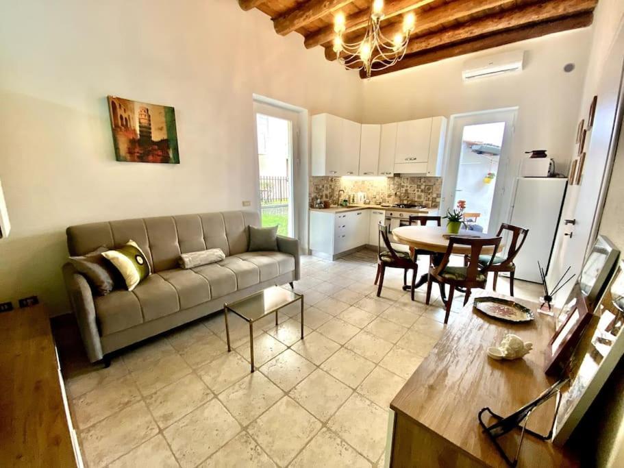Zona Fiera A 10 Minuti Dal Centro Con Parcheggio Lägenhet Verona Exteriör bild